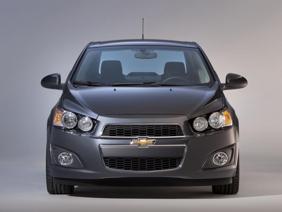  Chevrolet Sonic Sedan 2011 года  (фото 7 из 27)